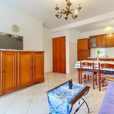 Apartment Vittorio Seget Vranjica