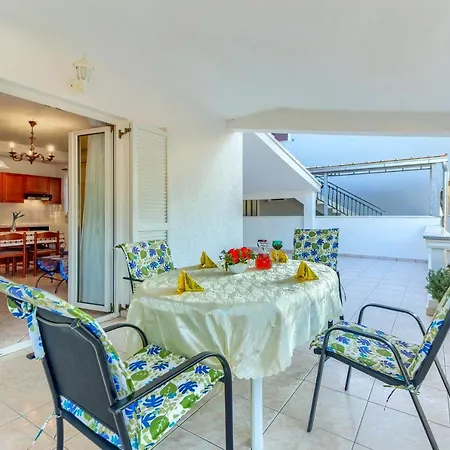 Vittorio * سيغيت فغانييتْسا